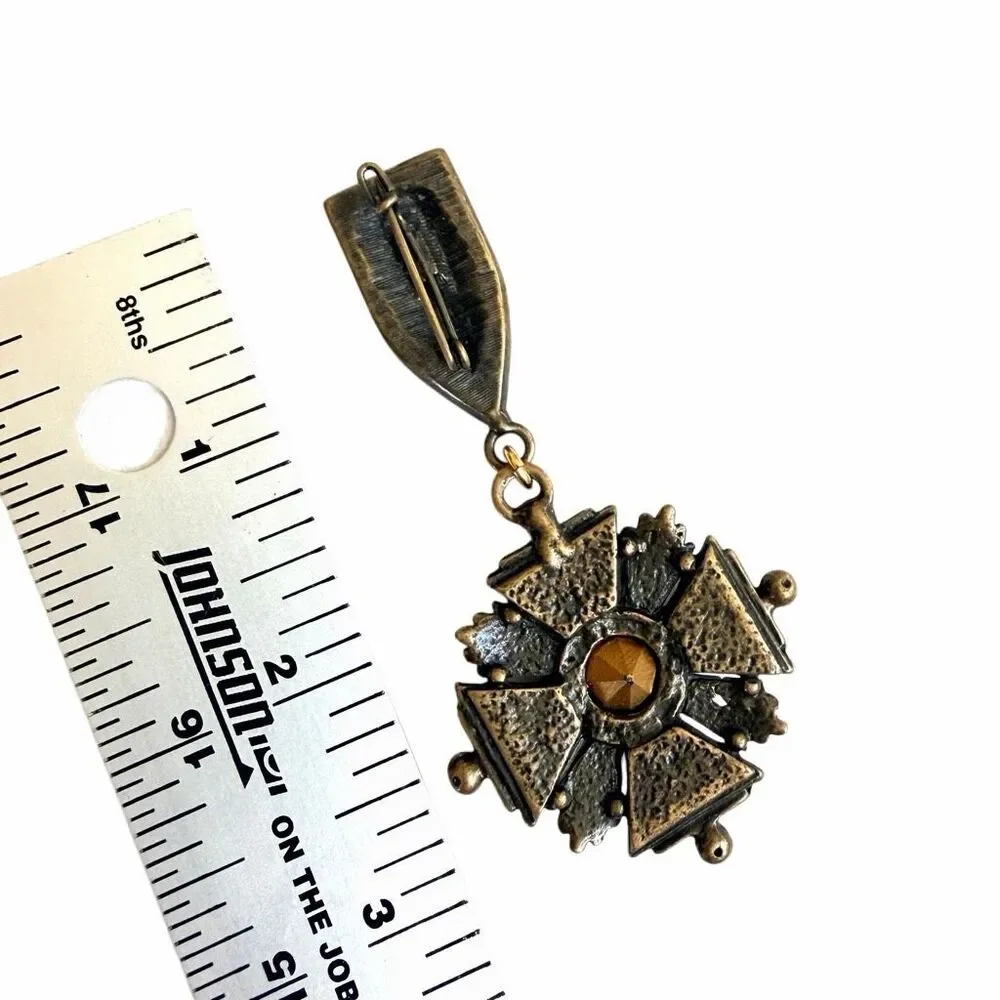 Vintage Maltese Cross Emerald Rhinestone Drop Brooch